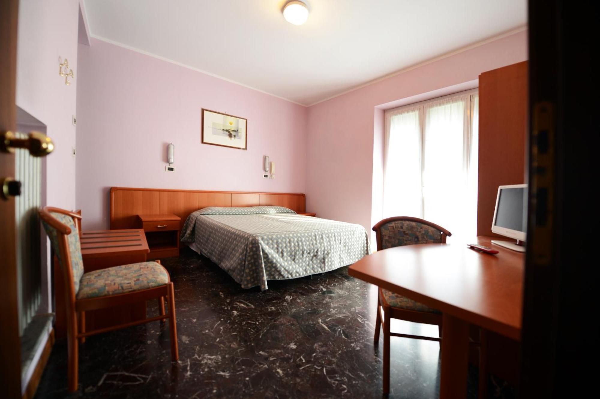 Albergo Venaria Reale Da Matteo Narzole Dış mekan fotoğraf