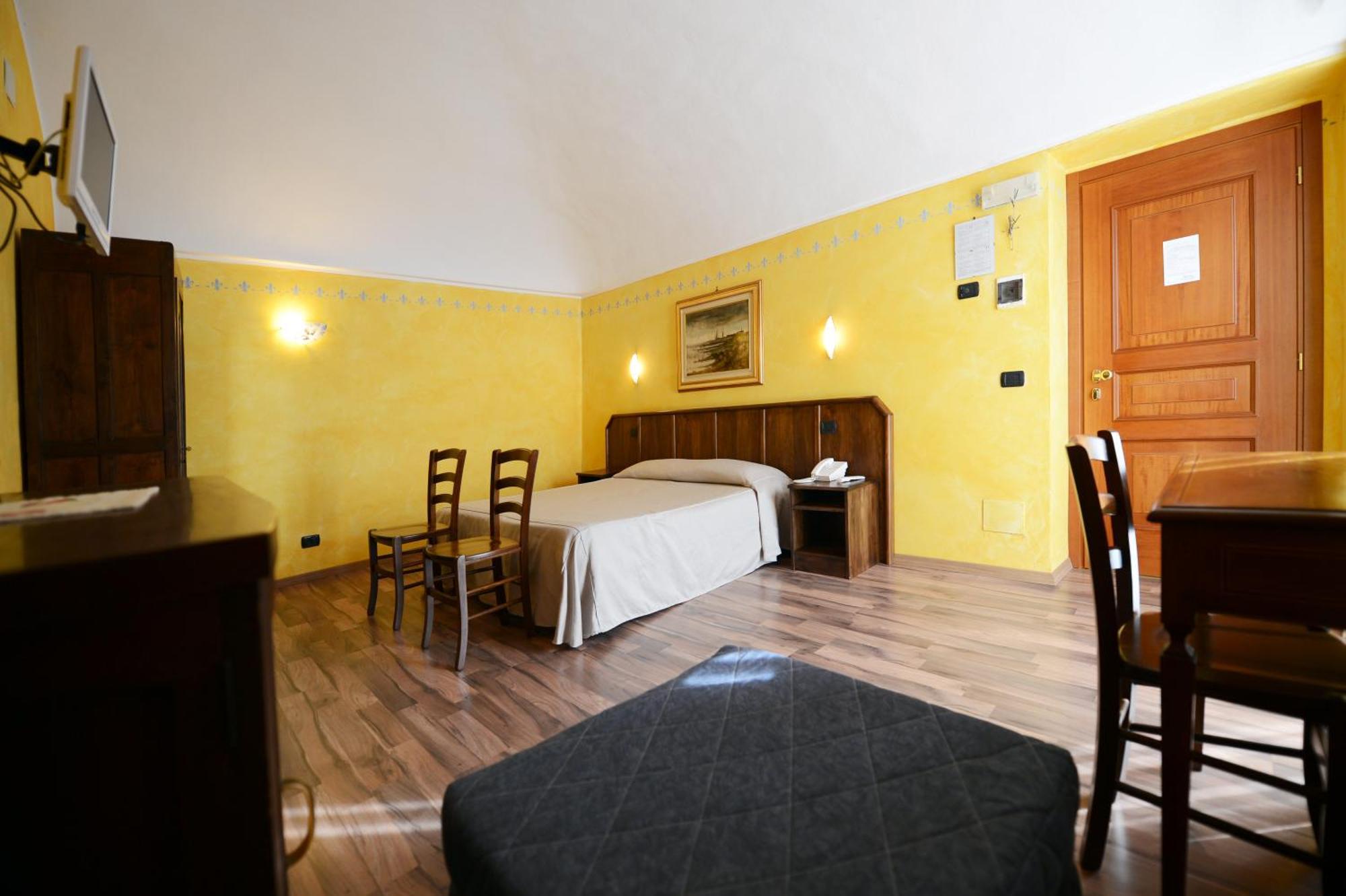 Albergo Venaria Reale Da Matteo Narzole Dış mekan fotoğraf